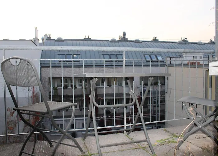 Apartman Floor Near Palace Schoenbrunn